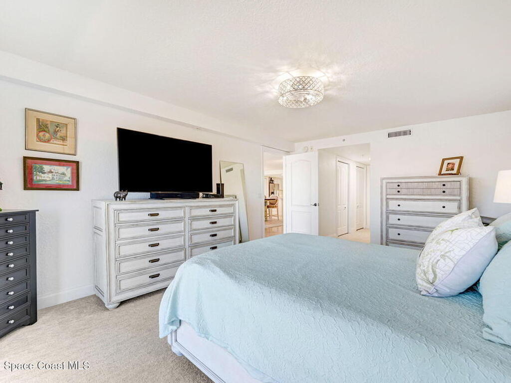 123 Lancha Circle, Satellite Beach, FL 32937