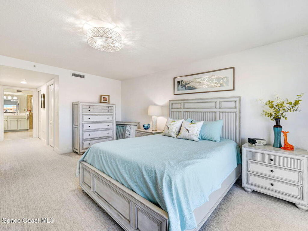 123 Lancha Circle, Satellite Beach, FL 32937