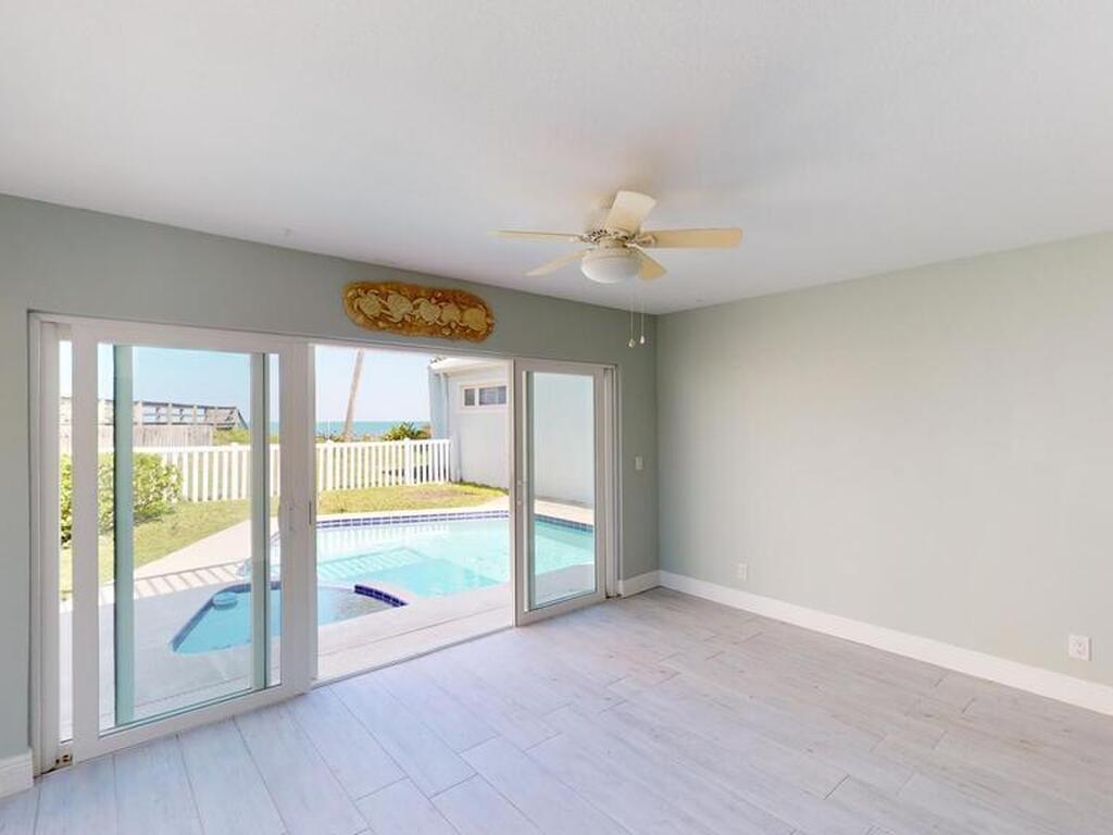 959 N Highway A1a Highway, Indialantic, FL 32903