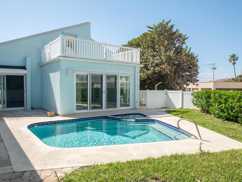 959 N Highway A1a Highway, Indialantic, FL 32903