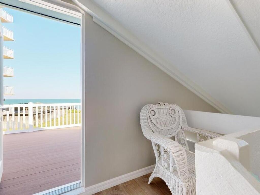 959 N Highway A1a Highway, Indialantic, FL 32903