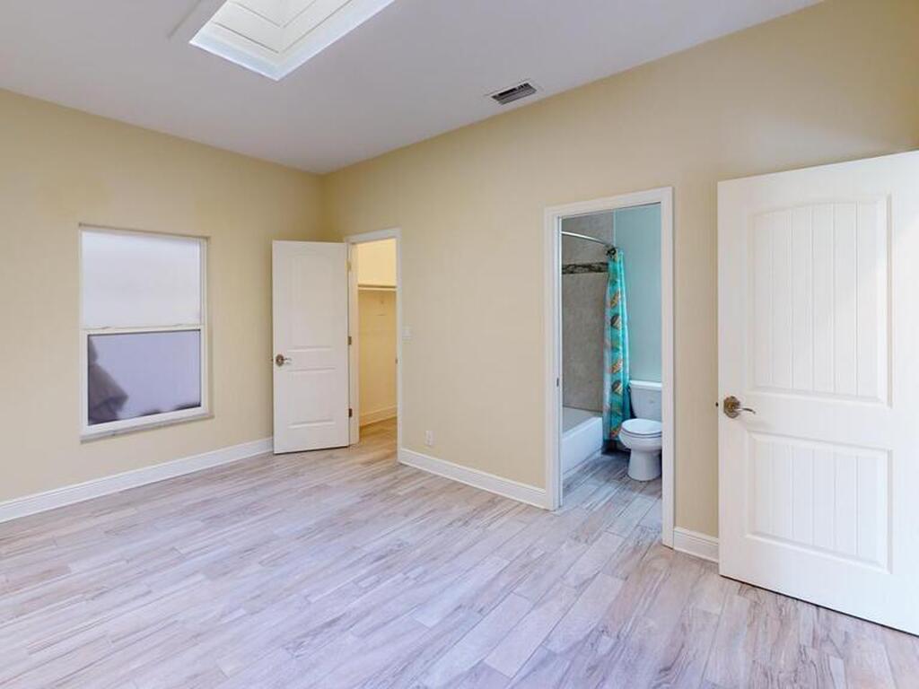 959 N Highway A1a Highway, Indialantic, FL 32903