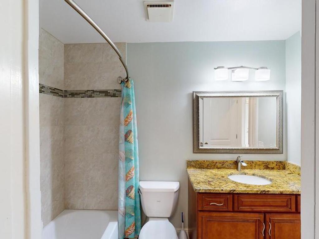 959 N Highway A1a Highway, Indialantic, FL 32903