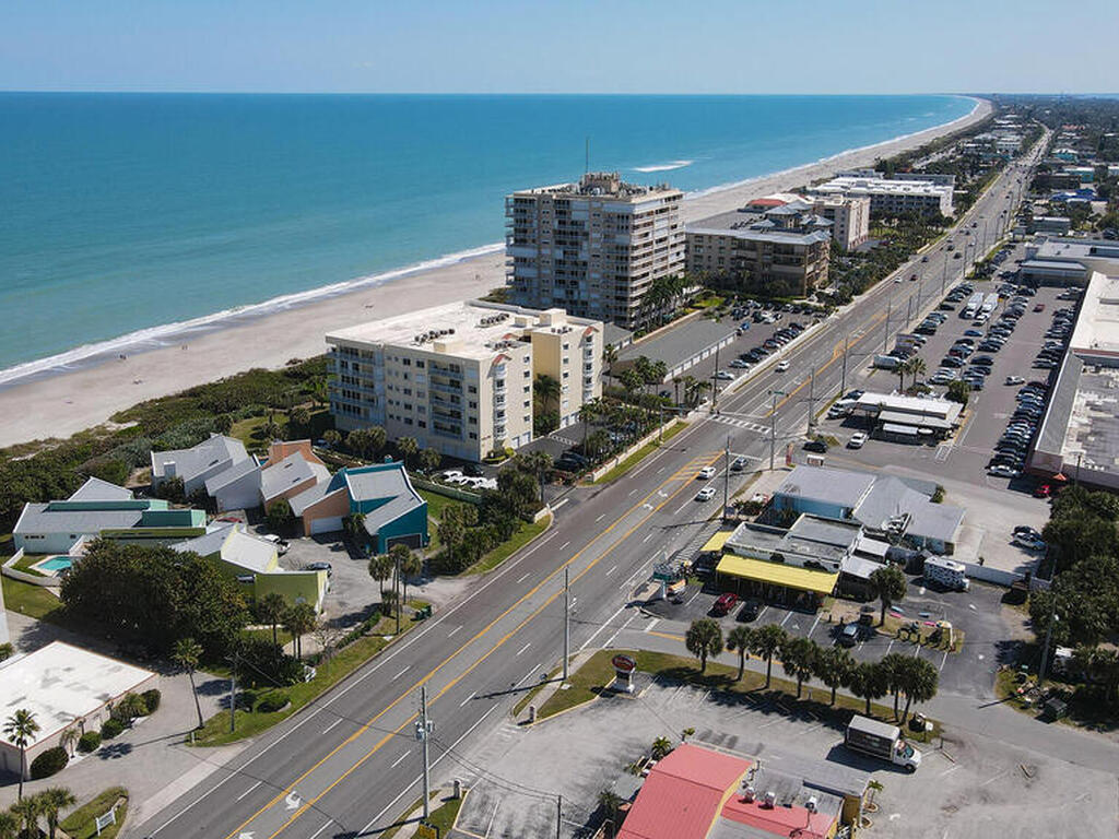959 N Highway A1a Highway, Indialantic, FL 32903