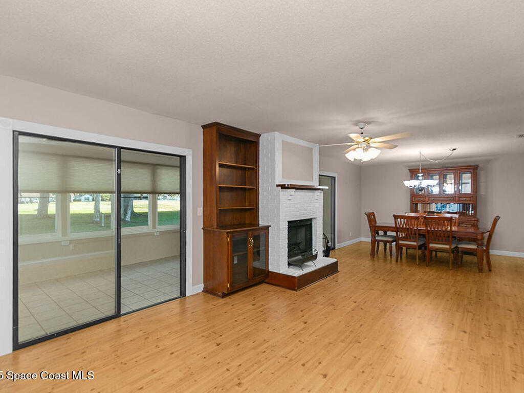 2131 Kings Cross Street, Titusville, FL 32796