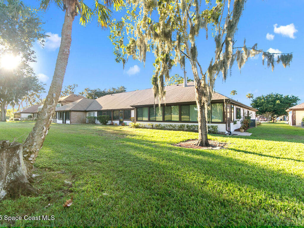2131 Kings Cross Street, Titusville, FL 32796