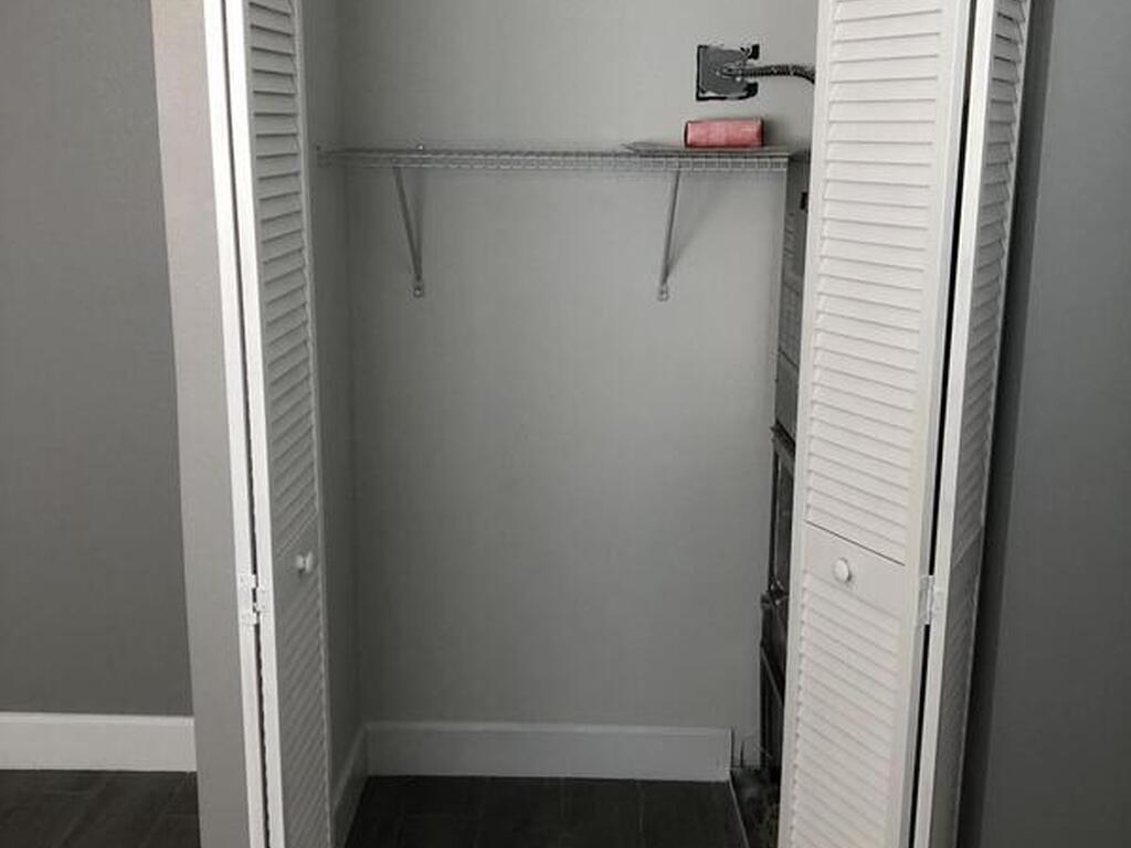 420 Monroe Avenue, Cape Canaveral, FL 32920