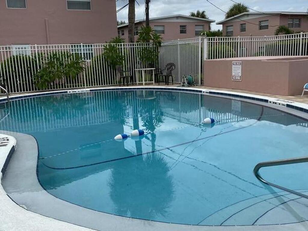 420 Monroe Avenue, Cape Canaveral, FL 32920