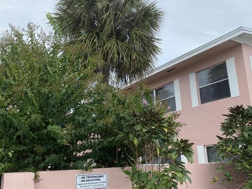 420 Monroe Avenue, Cape Canaveral, FL 32920