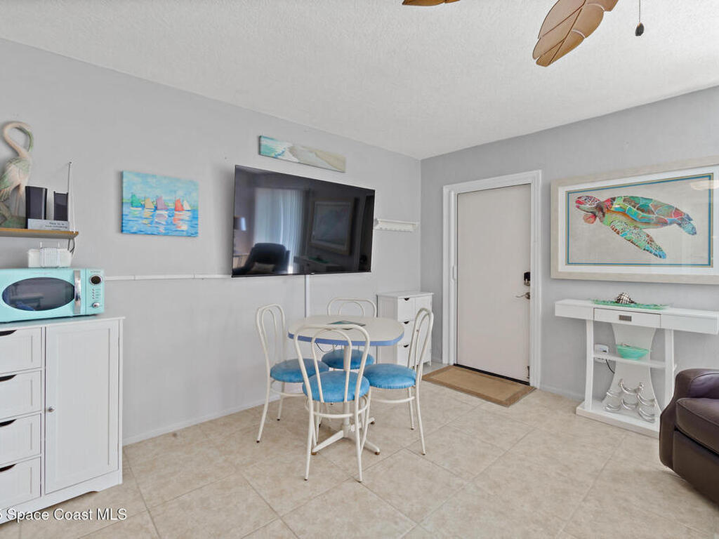 425 Harrison Avenue, Cape Canaveral, FL 32920