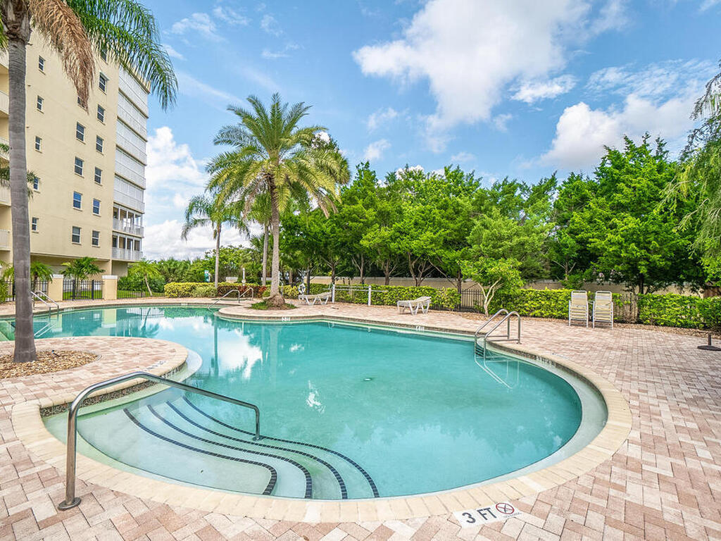 134 Starboard Lane, Merritt Island, FL 32953