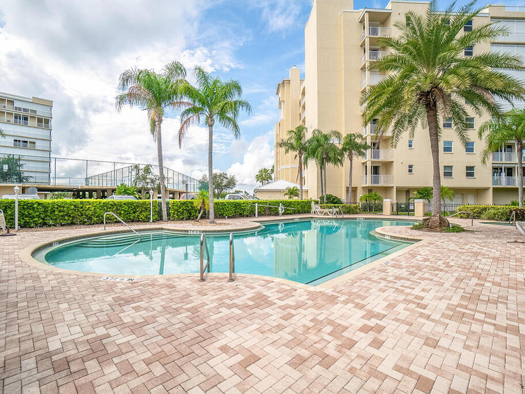 134 Starboard Lane, Merritt Island, FL 32953