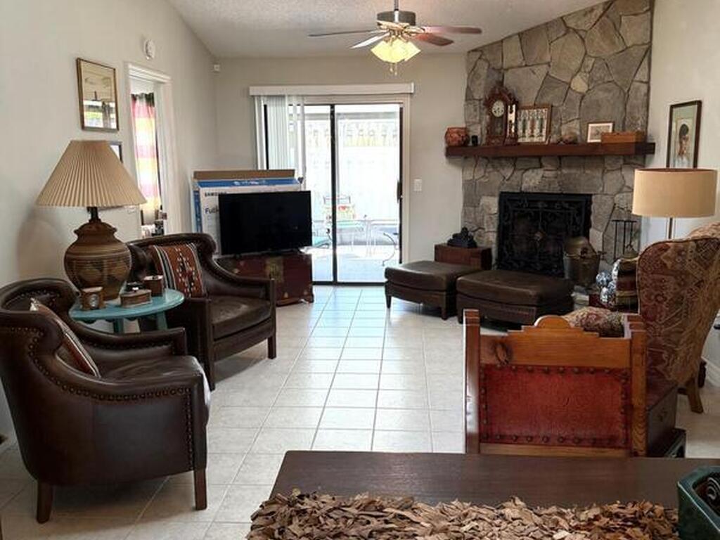 471 L M Davey Lane, Titusville, FL 32780