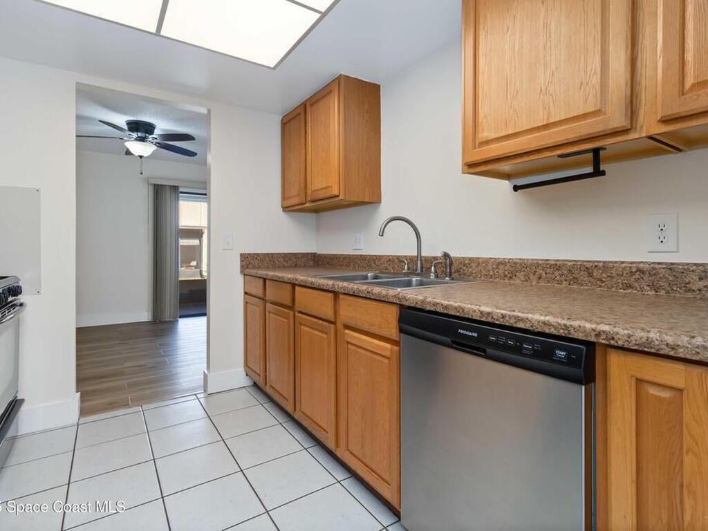 182 Bluefish Place, Rockledge, FL 32955