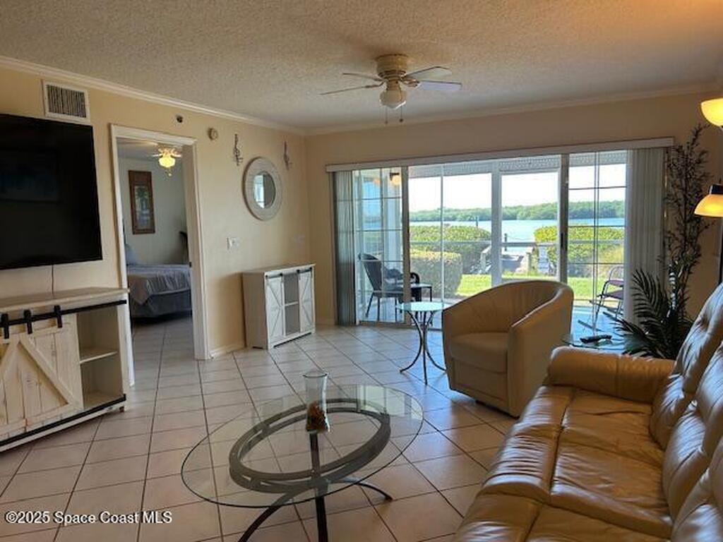 660 S Brevard Avenue, Cocoa Beach, FL 32931
