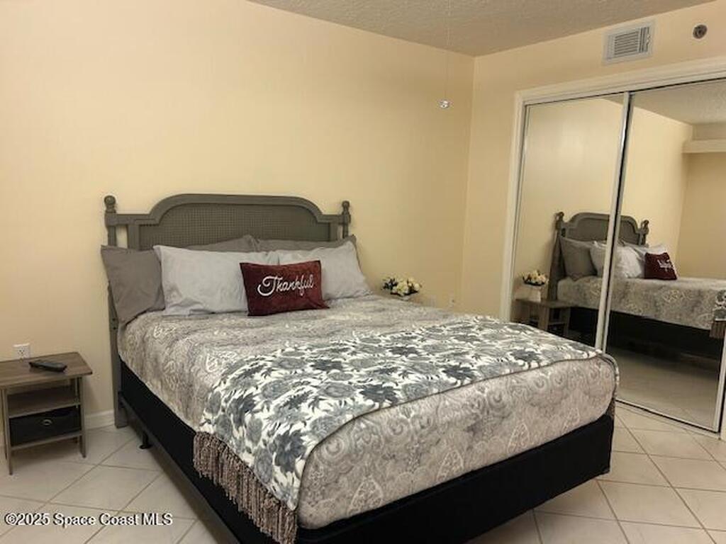 660 S Brevard Avenue, Cocoa Beach, FL 32931