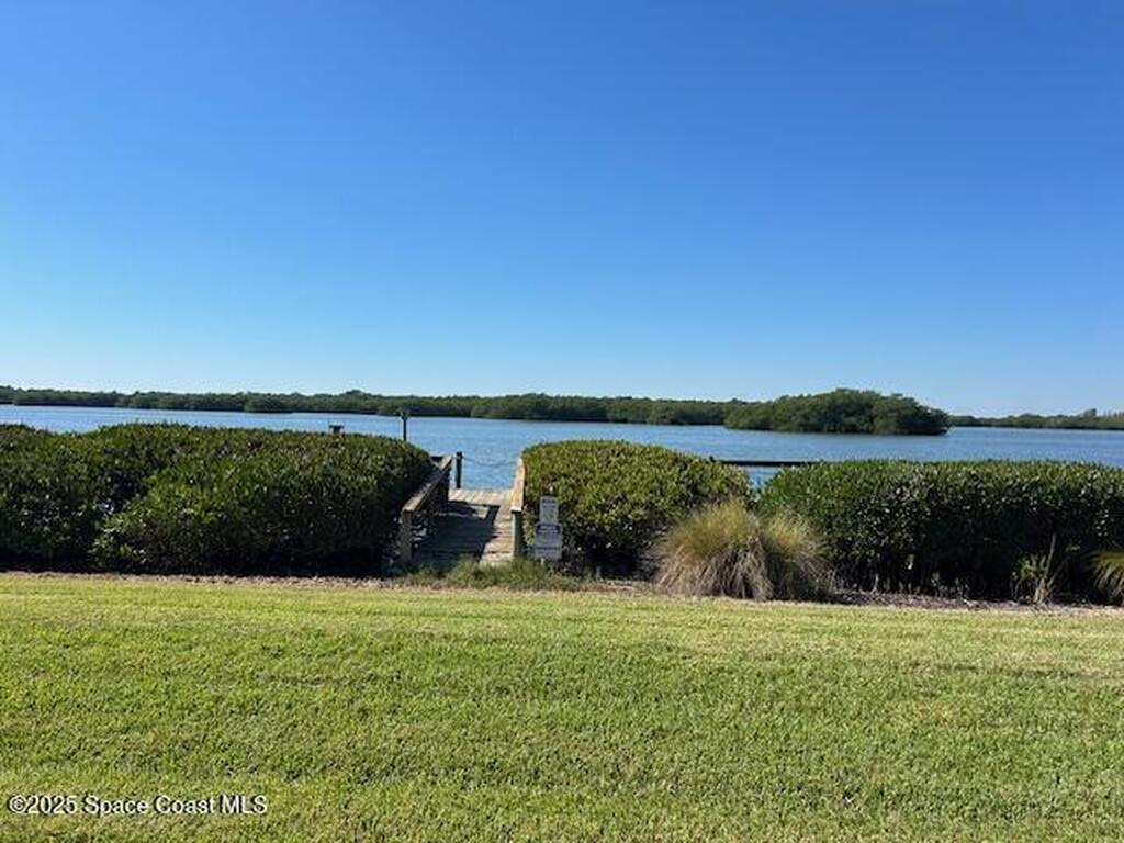 660 S Brevard Avenue, Cocoa Beach, FL 32931