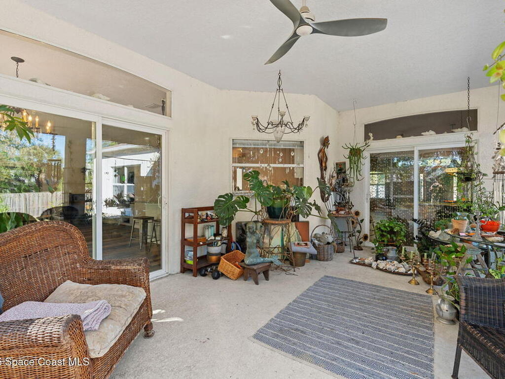 1564 S Tropical Trail, Merritt Island, FL 32952