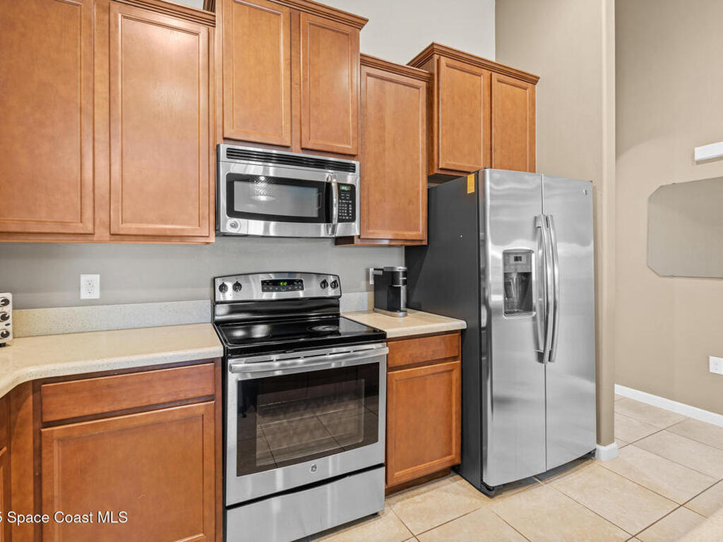 2389 Snapdragon Drive, Palm Bay, FL 32907