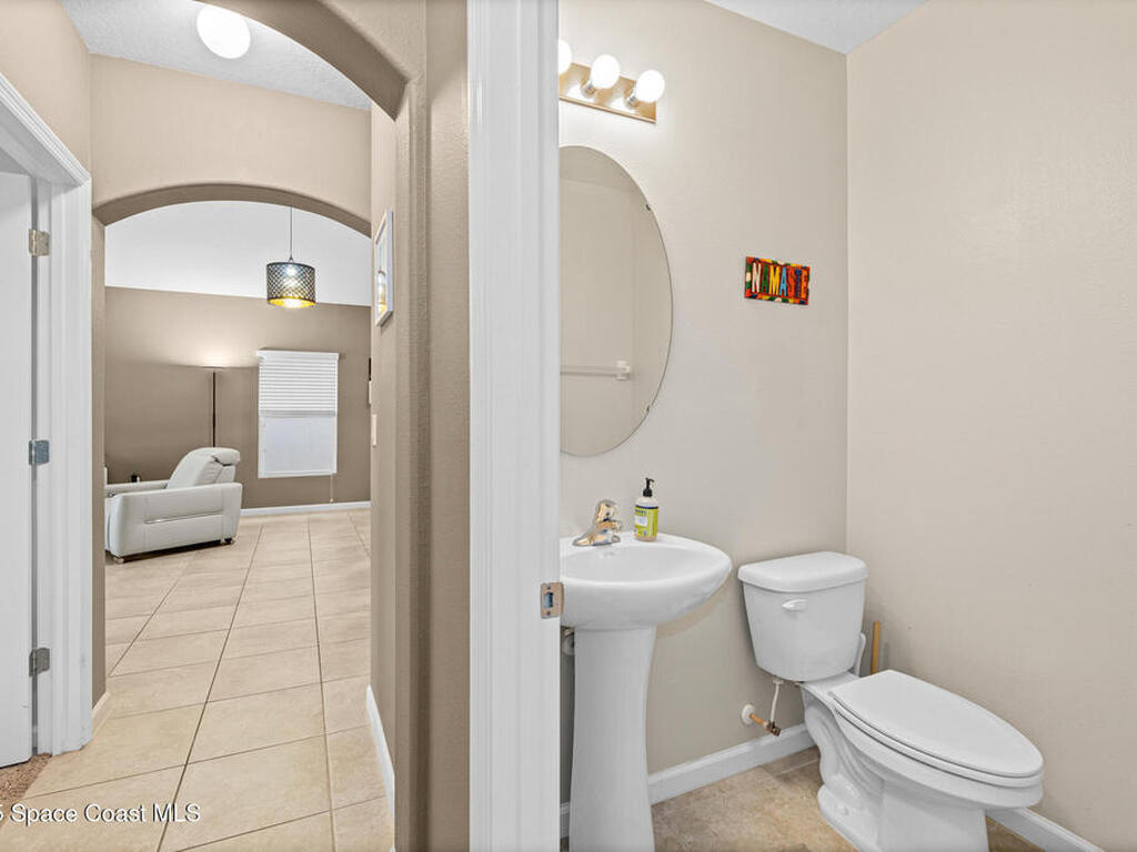 2389 Snapdragon Drive, Palm Bay, FL 32907