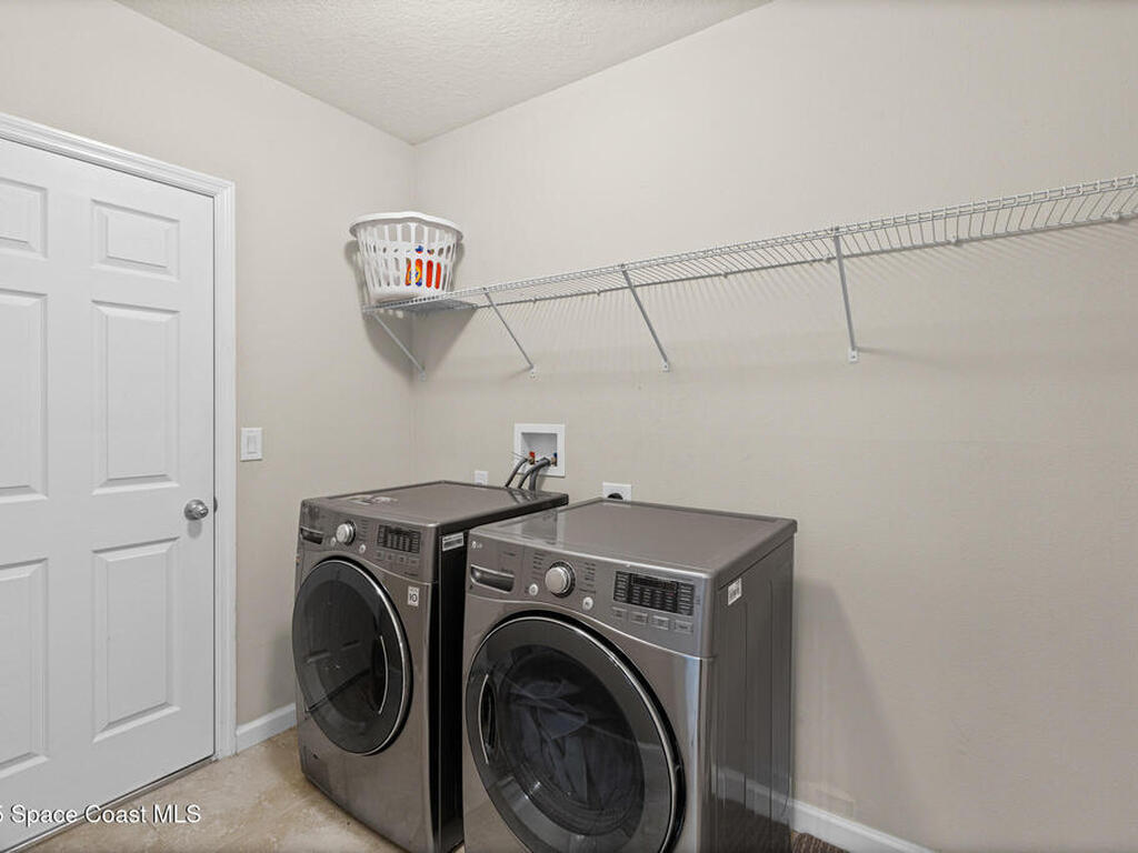 2389 Snapdragon Drive, Palm Bay, FL 32907