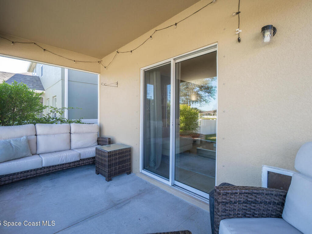 2389 Snapdragon Drive, Palm Bay, FL 32907