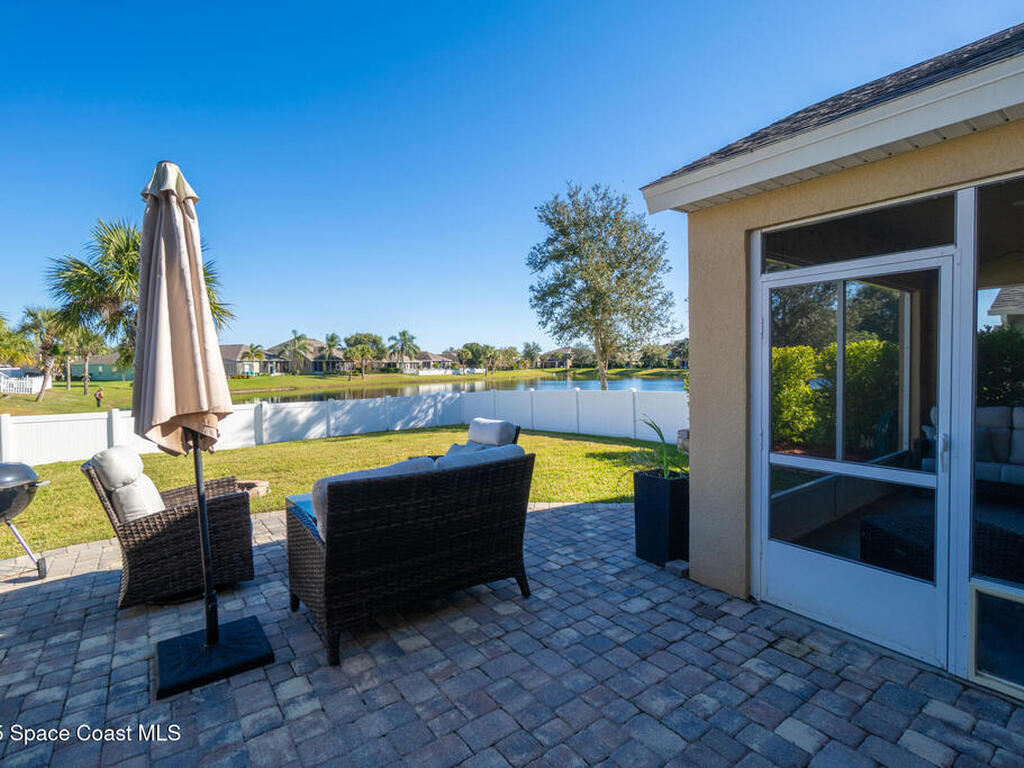 2389 Snapdragon Drive, Palm Bay, FL 32907