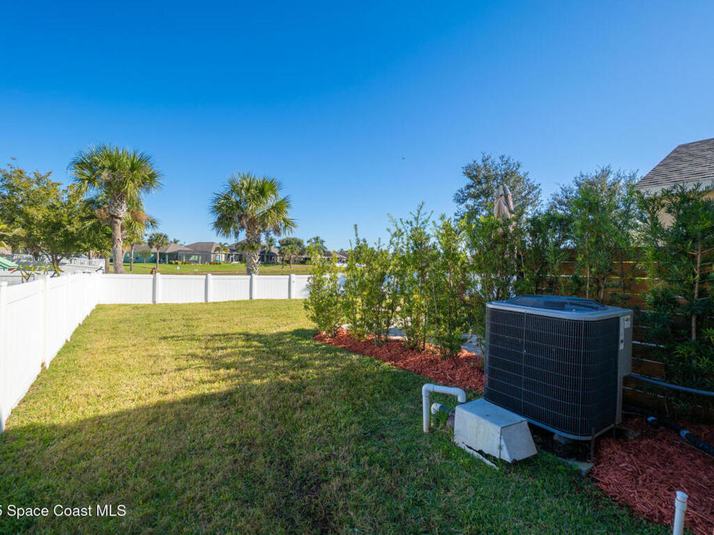 2389 Snapdragon Drive, Palm Bay, FL 32907