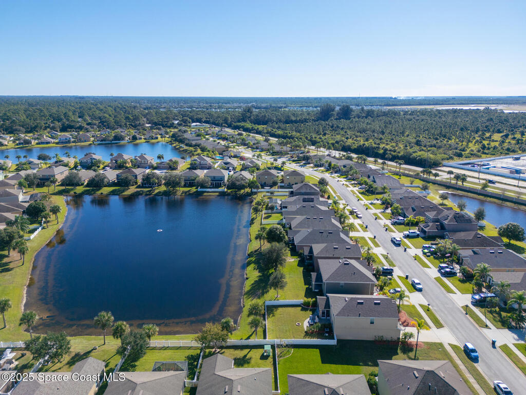 2389 Snapdragon Drive, Palm Bay, FL 32907