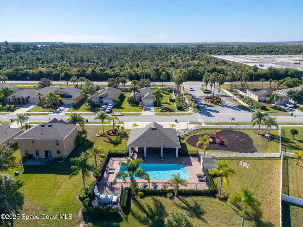 2389 Snapdragon Drive, Palm Bay, FL 32907