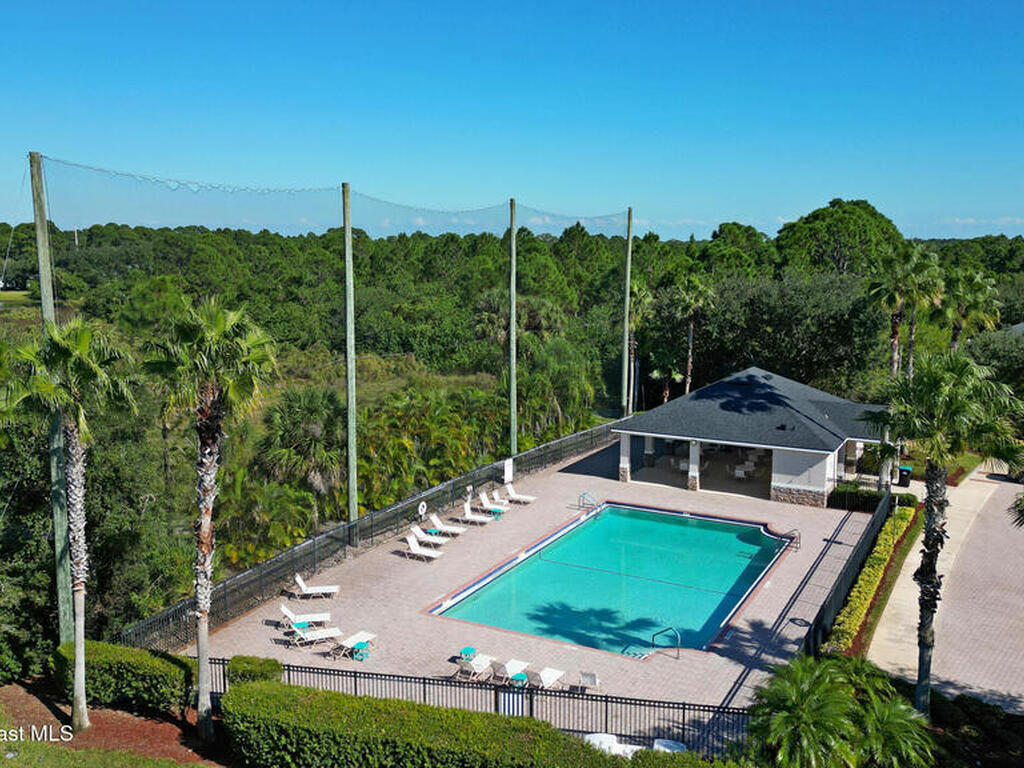 725 Remington Green Drive, Palm Bay, FL 32909