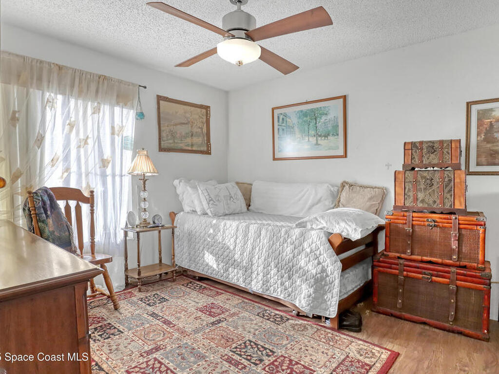 647 Cedar Side Circle, Palm Bay, FL 32905