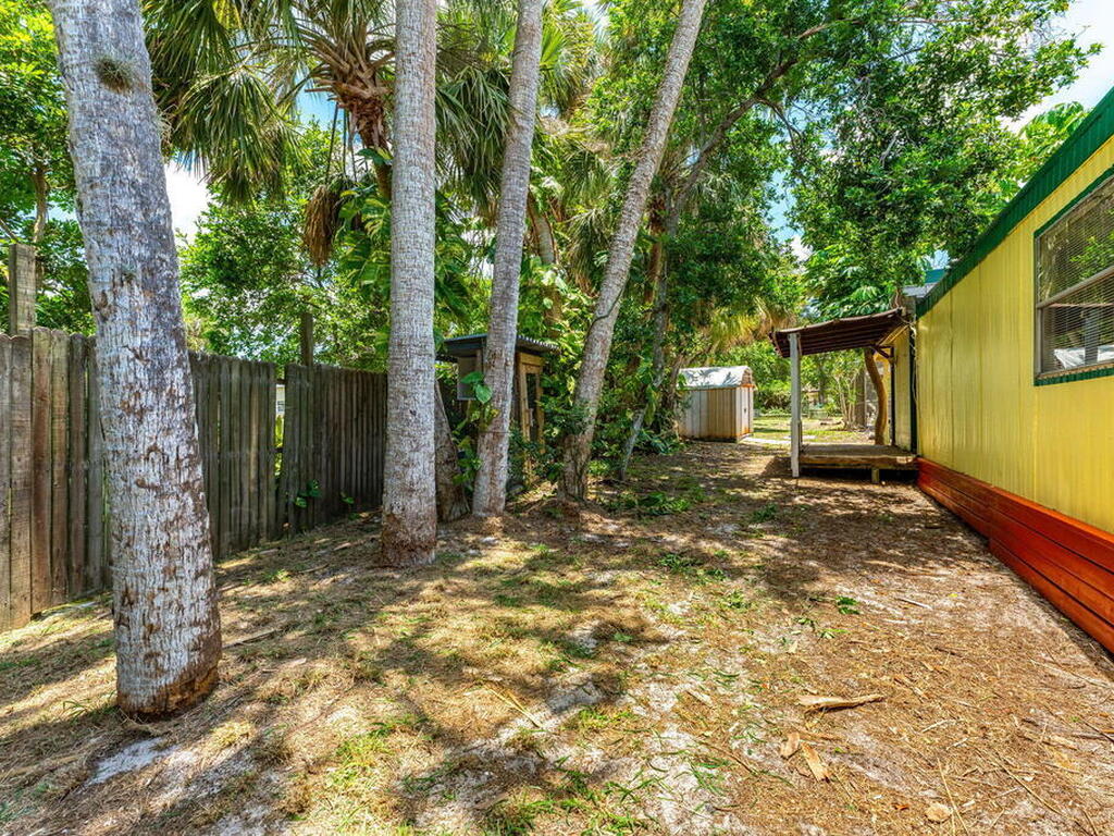 7680 Highway 1, Micco, FL 32976