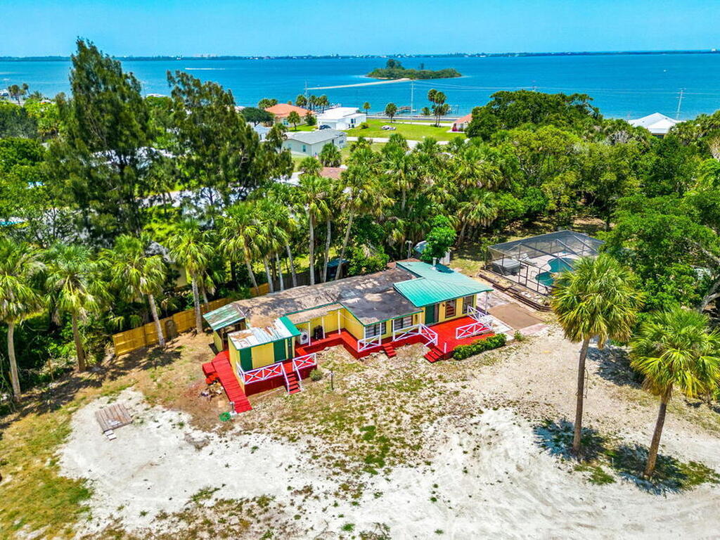 7680 Highway 1, Micco, FL 32976