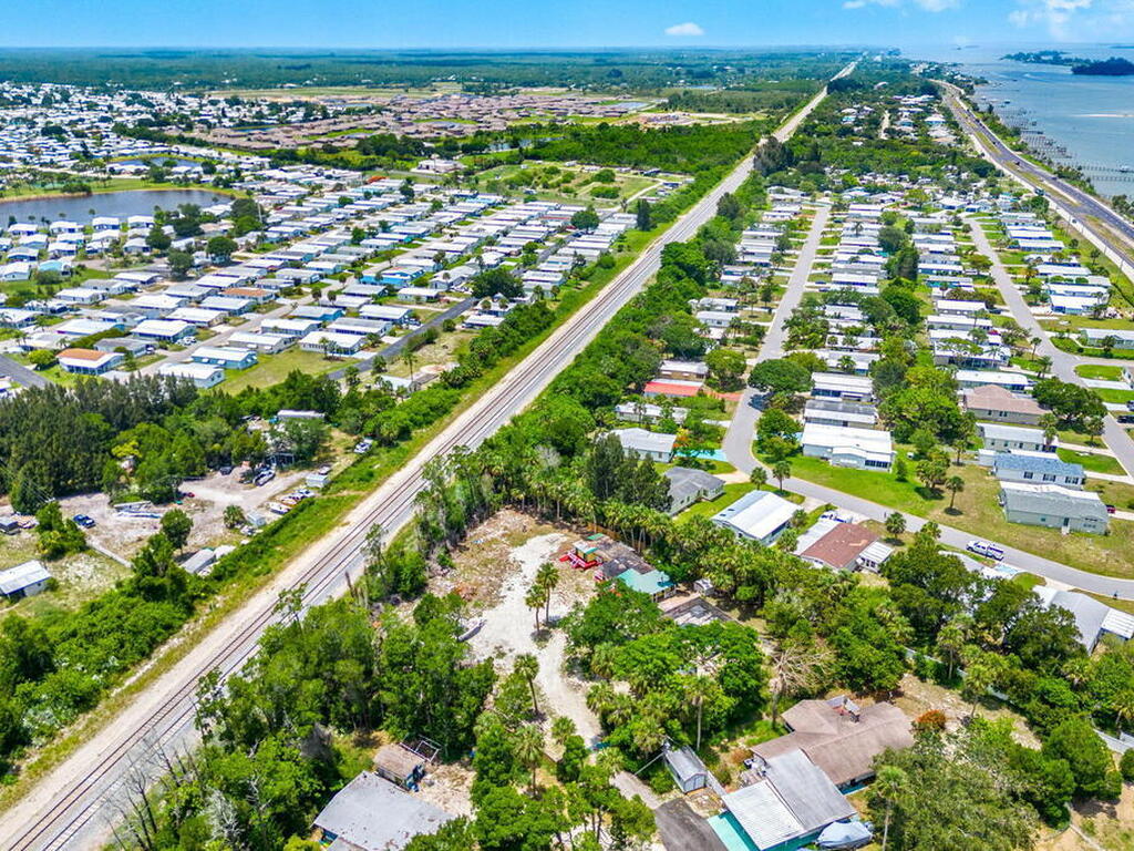 7680 Highway 1, Micco, FL 32976