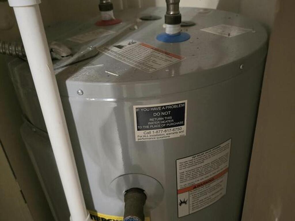 1140 Cheney Highway, Titusville, FL 32780