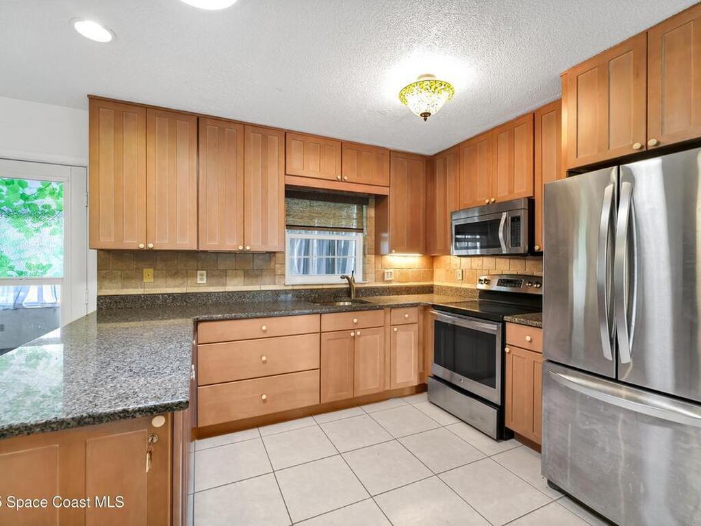 304 Emerald Place, Indian Harbour Beach, FL 32937