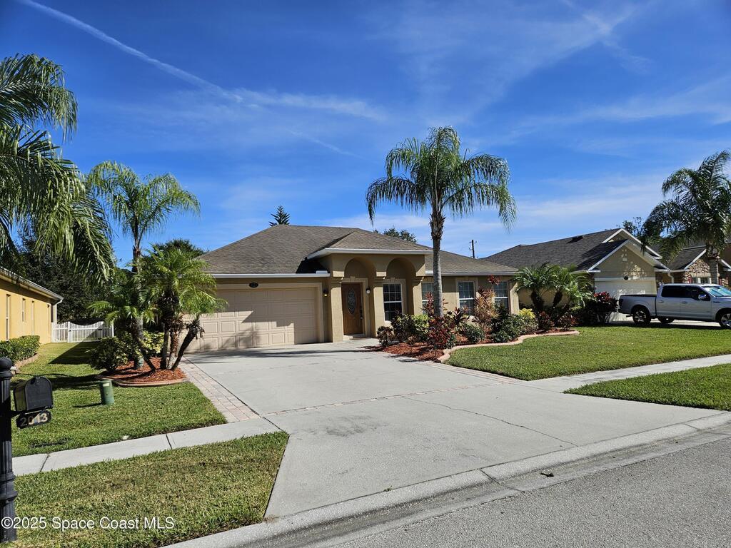 2014 Snapdragon Drive, Palm Bay, FL 32907