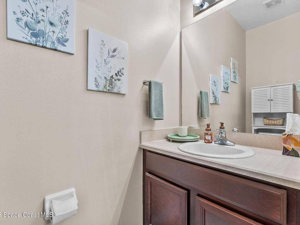 2690 Revolution Street, Melbourne, FL 32935