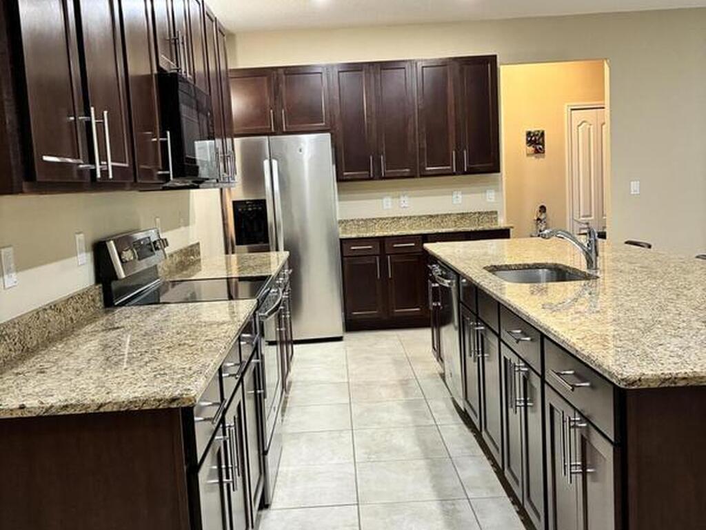 1037 Gardenia Street, Sebastian, FL 32958