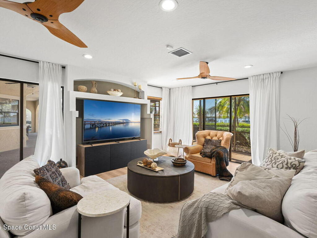 762 Loggerhead Island Drive, Satellite Beach, FL 32937