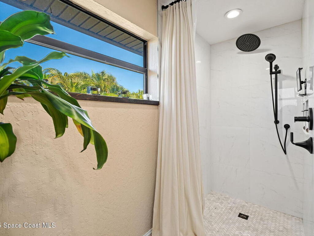 762 Loggerhead Island Drive, Satellite Beach, FL 32937