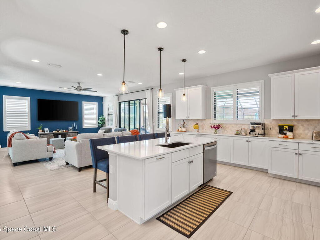 8252 Paragrass Avenue, Melbourne, FL 32940