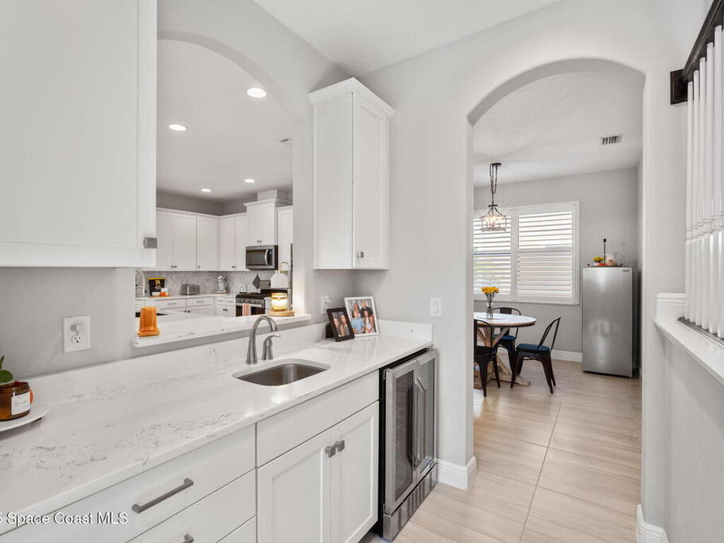 8252 Paragrass Avenue, Melbourne, FL 32940