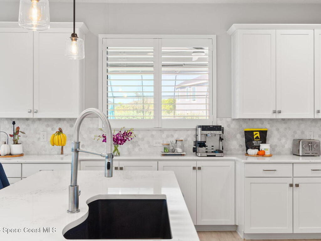 8252 Paragrass Avenue, Melbourne, FL 32940