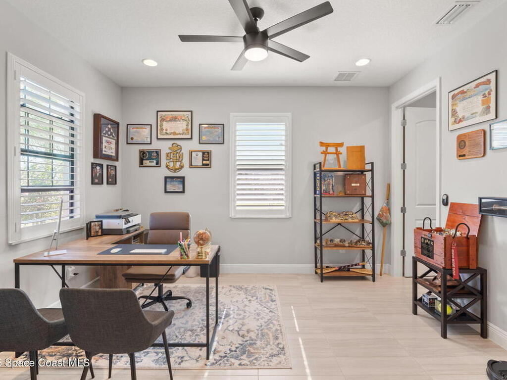 8252 Paragrass Avenue, Melbourne, FL 32940