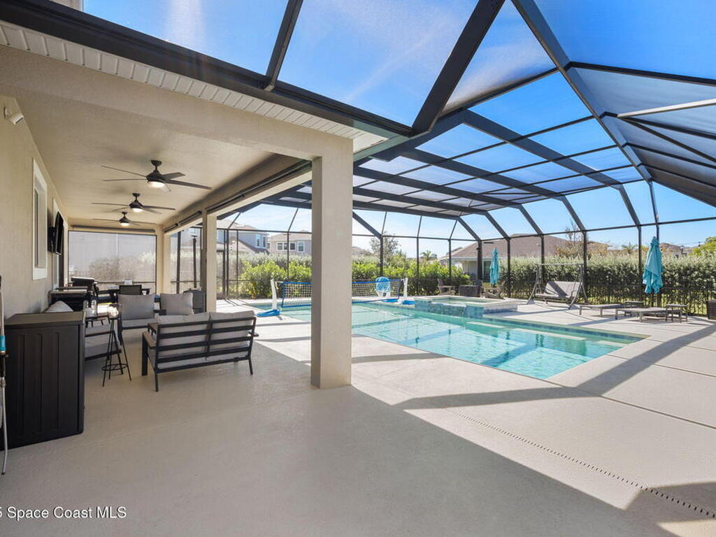 8252 Paragrass Avenue, Melbourne, FL 32940