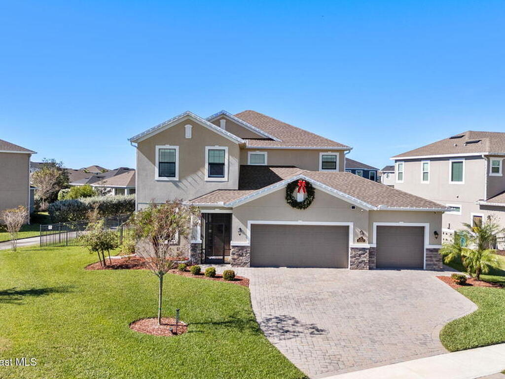 8252 Paragrass Avenue, Melbourne, FL 32940