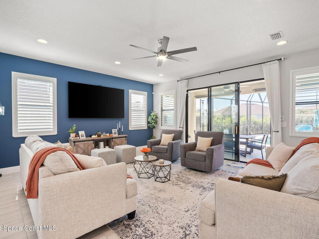 8252 Paragrass Avenue, Melbourne, FL 32940