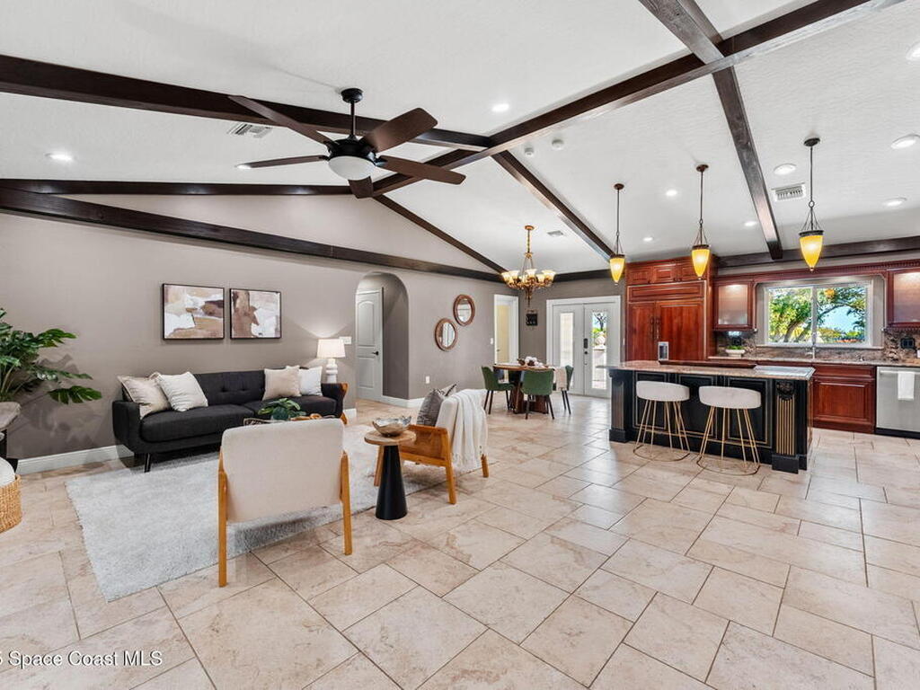 6215 S Tropical Trail, Merritt Island, FL 32952